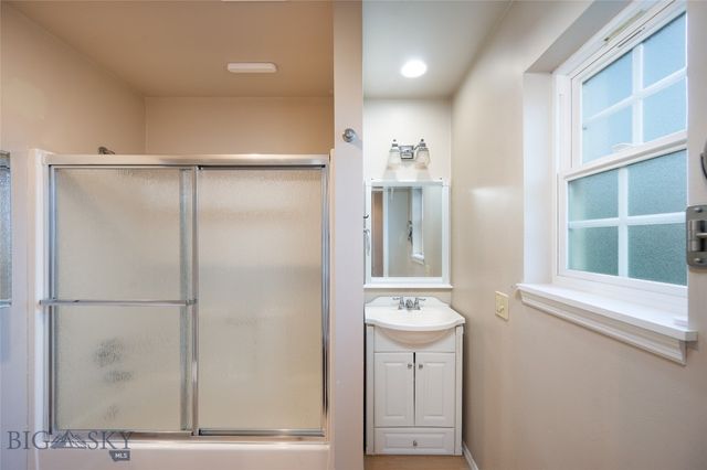 105 W Cover, Virginia City, MT 59755