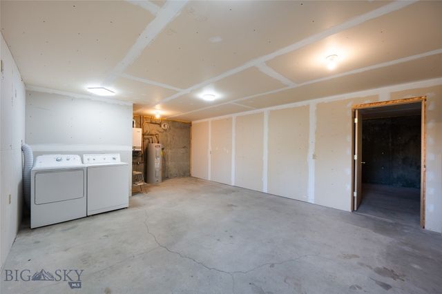 105 W Cover, Virginia City, MT 59755