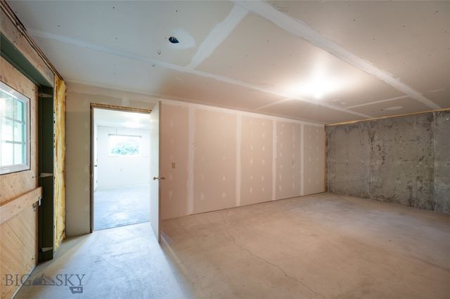 105 W Cover, Virginia City, MT 59755