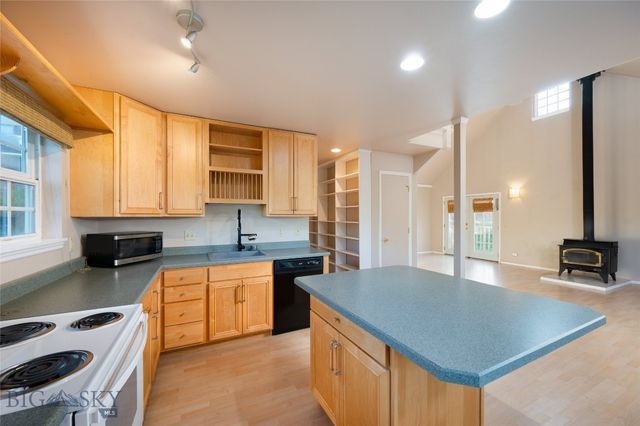 105 W Cover, Virginia City, MT 59755