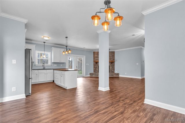 920 Lake Point Road, Eclectic, AL 36024