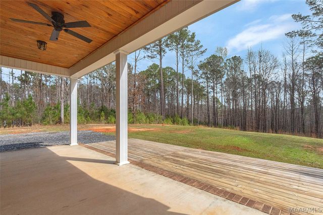 920 Lake Point Road, Eclectic, AL 36024