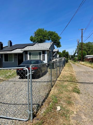 1709 Roanoke Ave, Sacramento, CA 95838