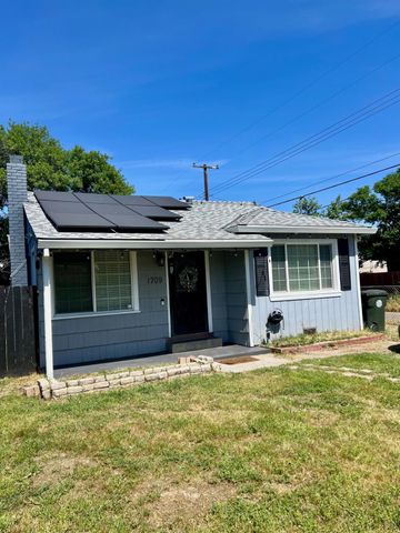 1709 Roanoke Ave, Sacramento, CA 95838