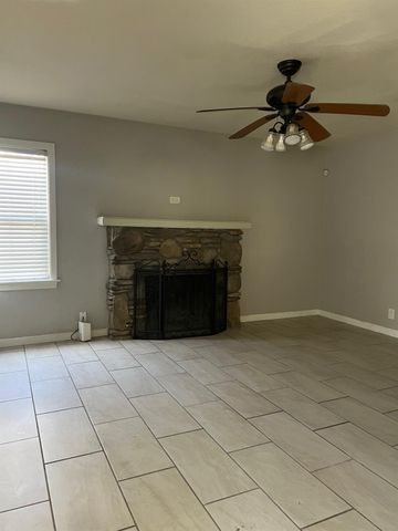 1709 Roanoke Ave, Sacramento, CA 95838