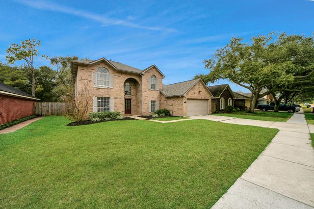 1024 Glenview Drive, Pearland, TX 77581