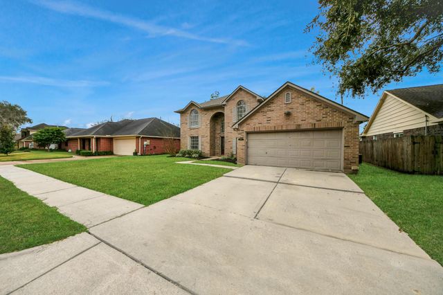 1024 Glenview Drive, Pearland, TX 77581
