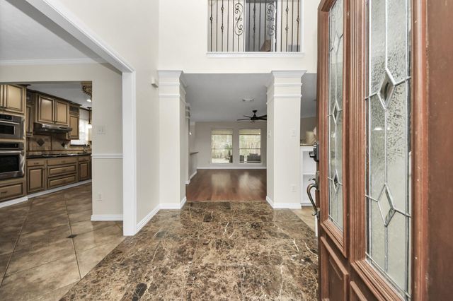 1024 Glenview Drive, Pearland, TX 77581