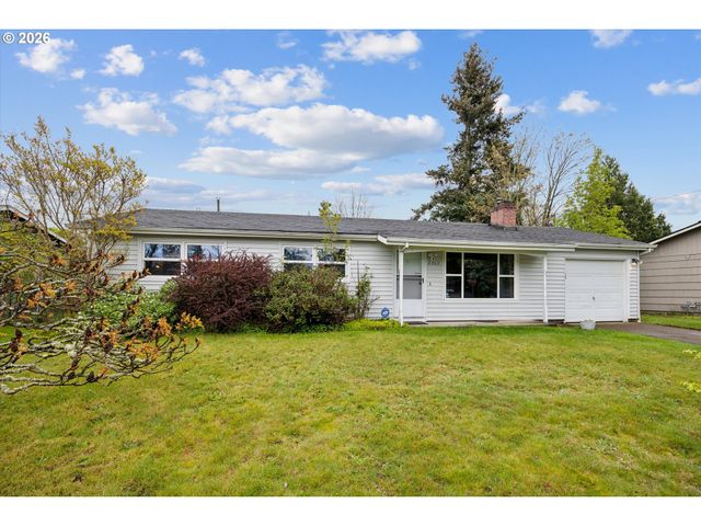 2202 Se 178TH Pl, Portland, OR 97233