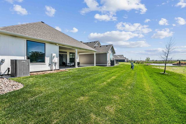 205 S Heritage Way, Andover, KS 67002