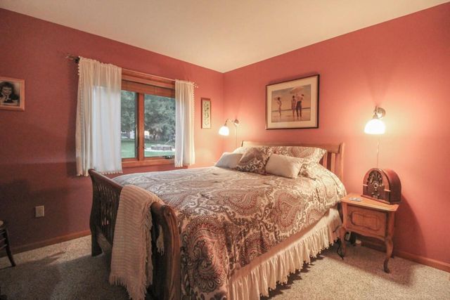 W9056 Ripley Road, Cambridge, WI 53523