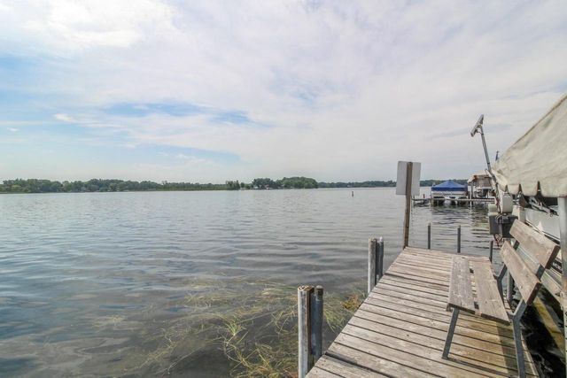 W9056 Ripley Road, Cambridge, WI 53523