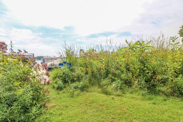 W9056 Ripley Road, Cambridge, WI 53523