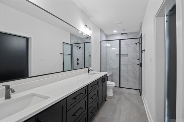 3881 Spencer Crossing Drive, Benton, AR 72019