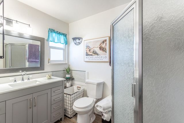 6677 Ferndale Drive, Redding, CA 96001