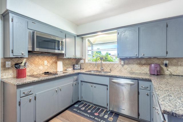 6677 Ferndale Drive, Redding, CA 96001