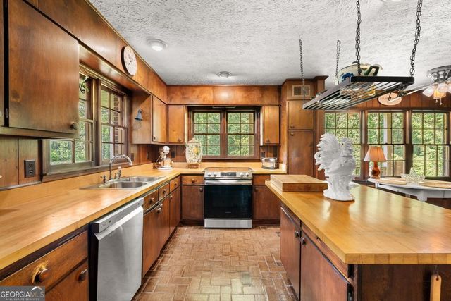 151 Evans Road, Milner, GA 30257