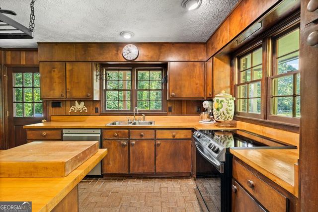 151 Evans Road, Milner, GA 30257
