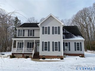 15712 Pypers Pointe Dr, Chesterfield, VA 23838