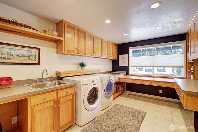 12104 NE 141st Street, Kirkland, WA 98034