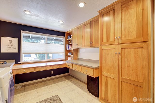 12104 NE 141st Street, Kirkland, WA 98034