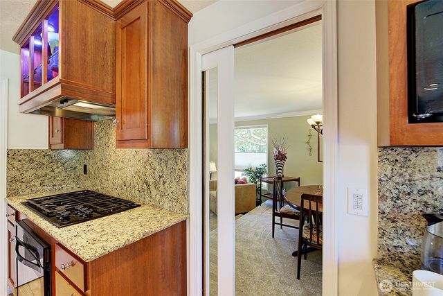 12104 NE 141st Street, Kirkland, WA 98034