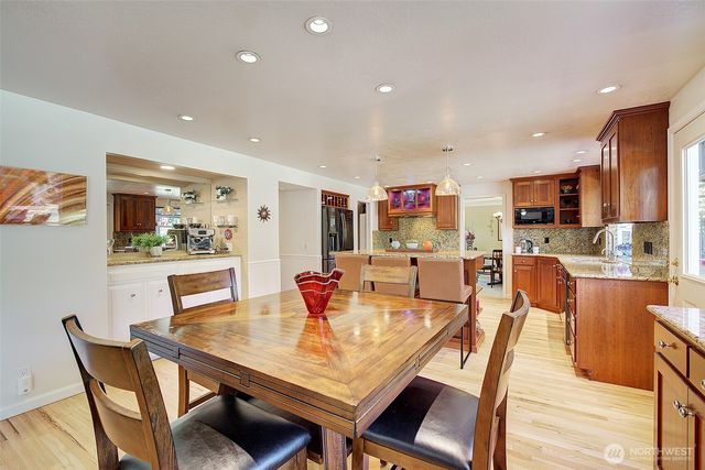 12104 NE 141st Street, Kirkland, WA 98034