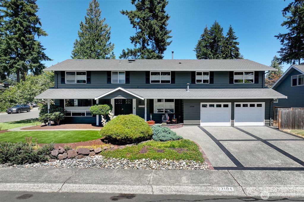 12104 NE 141st Street, Kirkland, WA 98034