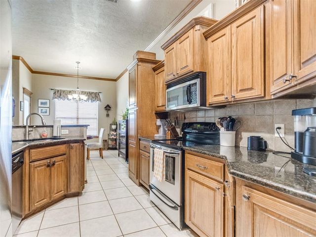 533 SW 157th Street, Oklahoma City, OK 73170