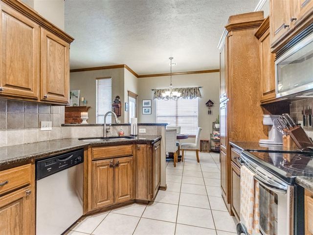 533 SW 157th Street, Oklahoma City, OK 73170
