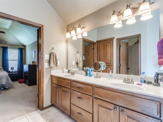 533 SW 157th Street, Oklahoma City, OK 73170