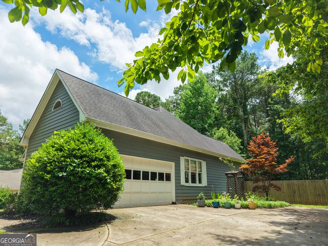 97 Willington Way, Newnan, GA 30265