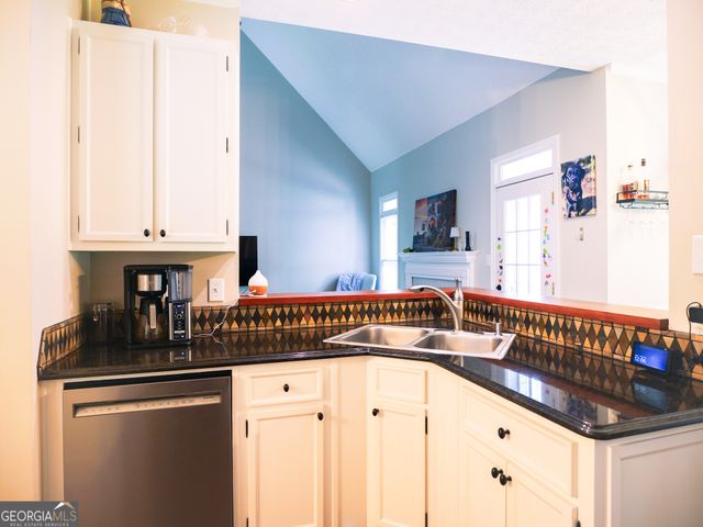 97 Willington Way, Newnan, GA 30265