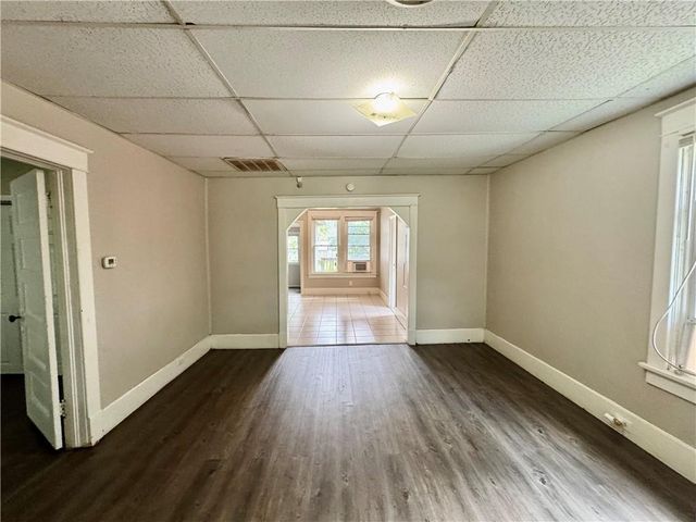 709 Rhodes Street, Grandview, MO 64030