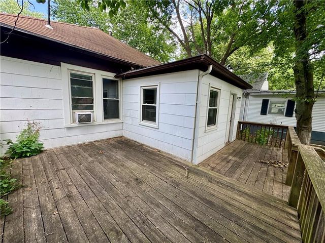 709 Rhodes Street, Grandview, MO 64030