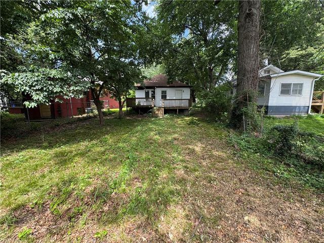 709 Rhodes Street, Grandview, MO 64030
