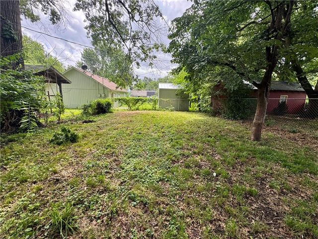 709 Rhodes Street, Grandview, MO 64030
