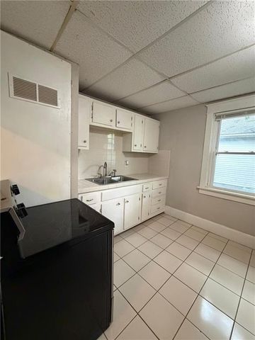 709 Rhodes Street, Grandview, MO 64030