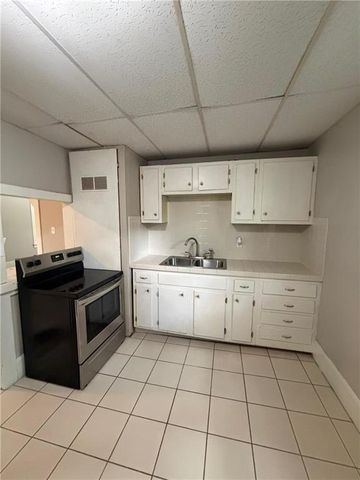 709 Rhodes Street, Grandview, MO 64030
