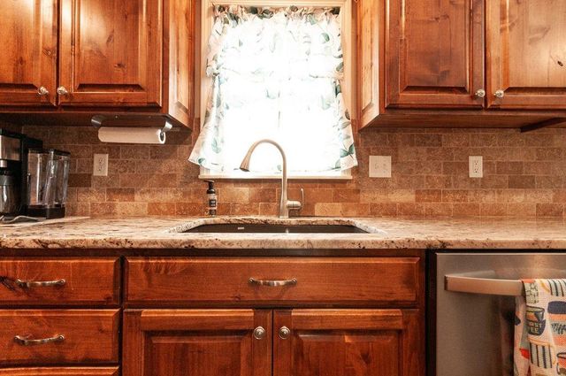 1704 Beverly Circle, Harrisonville, MO 64701