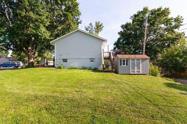 1704 Beverly Circle, Harrisonville, MO 64701