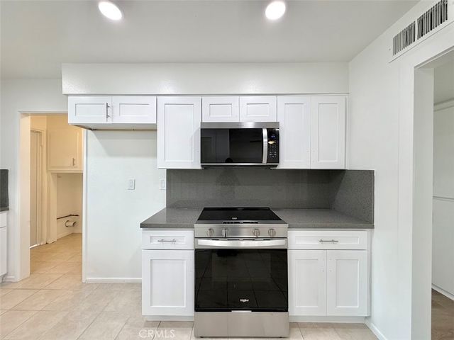 28751 Olympia Way, Menifee, CA 92586