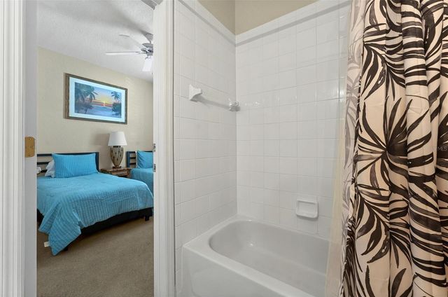 3725 CALABRIA AVENUE, Davenport, FL 33897