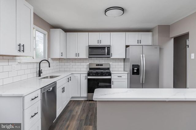 185 WARD LN, Williamstown, NJ 08094