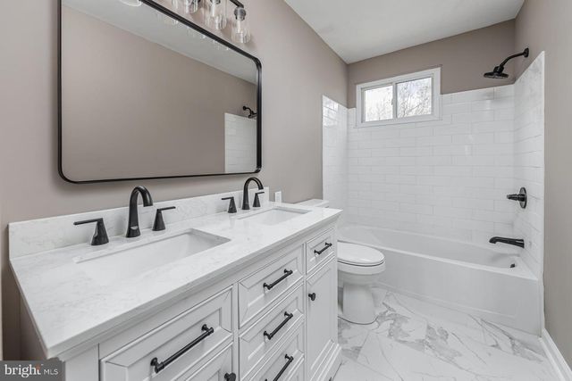 185 WARD LN, Williamstown, NJ 08094