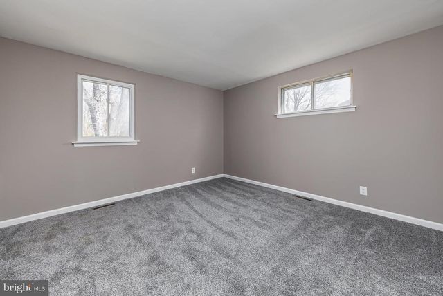 185 WARD LN, Williamstown, NJ 08094