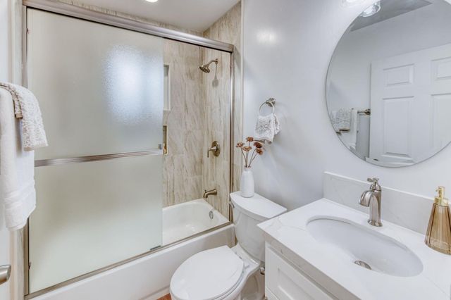 1324 Union Street, Kingsburg, CA 93631