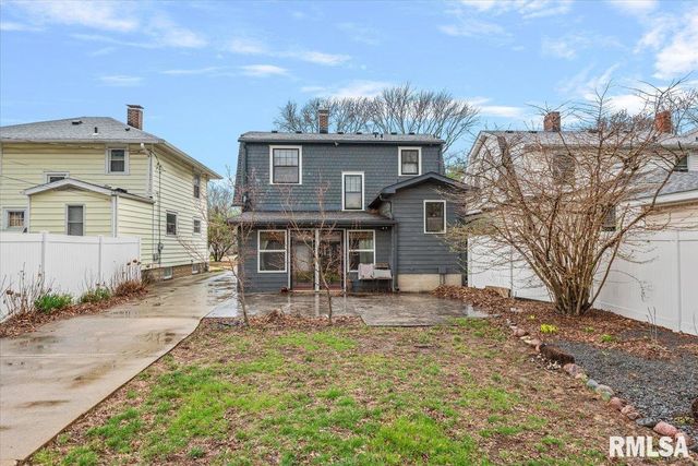 1740 S Lowell Avenue, Springfield, IL 62704