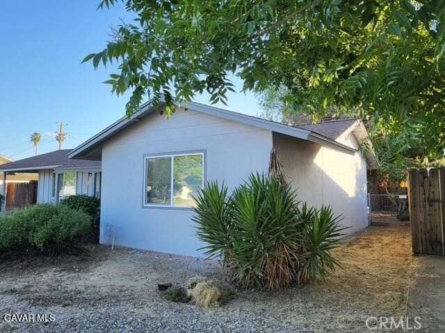 325 Oak Fair, Bakersfield, CA 93309