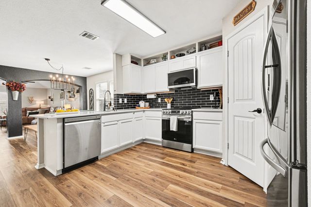 2806 Englenook Drive, Seagoville, TX 75159